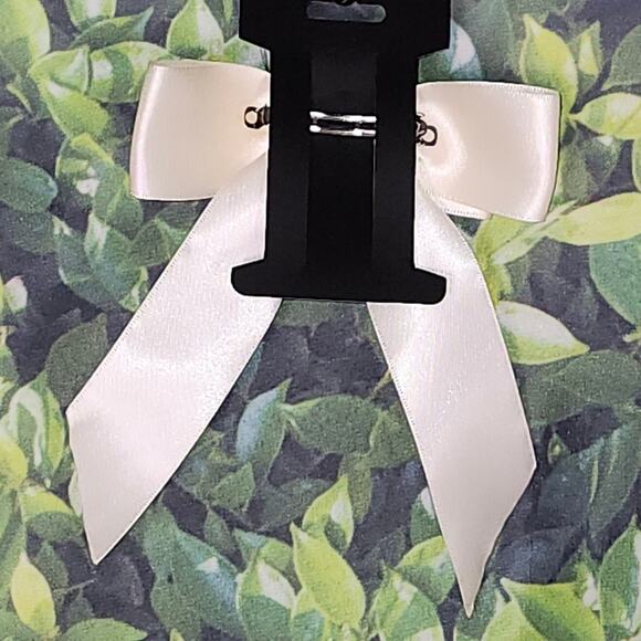 BLACK FRIDAY SALE - Tutu Dress And Hair Clip for Toddlers, Size 18 Mos - 3T NWT - Picture 12 of 13